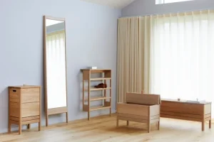 Muuto Aufbewahrungsmöbel | Sitzgelegenheiten-Form & Refine A Line Aufbewahrungsbank, 68 cm, Eiche weiß