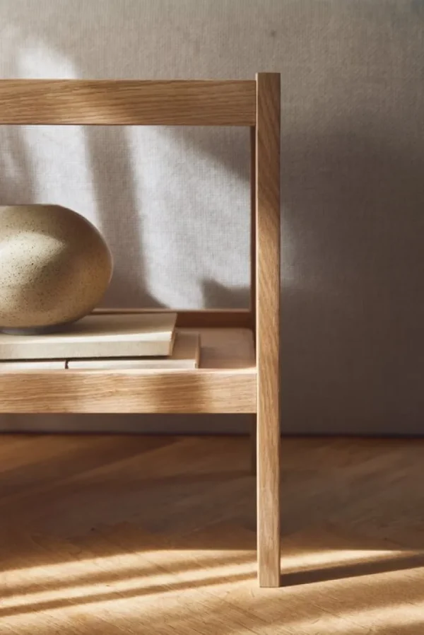 Artek Tische-Form & Refine Journal Beistelltisch, Eiche geölt