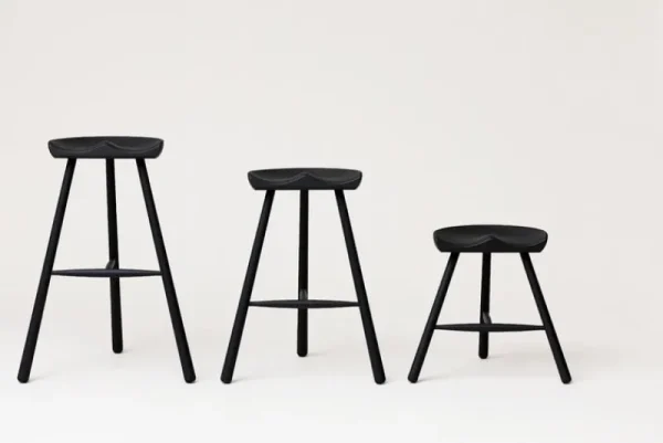 Warm Nordic Sitzgelegenheiten-Form & Refine Shoemaker Chair No. 68 Barhocker, Buche schwarz