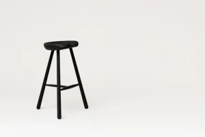 Warm Nordic Sitzgelegenheiten-Form & Refine Shoemaker Chair No. 68 Barhocker, Buche schwarz