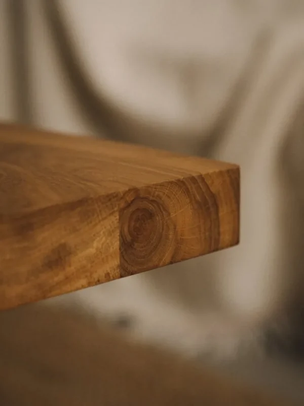 Muuto Tische-Frama Farmhouse Tisch, aufgebockt, 120 quadratisch, Eiche natur