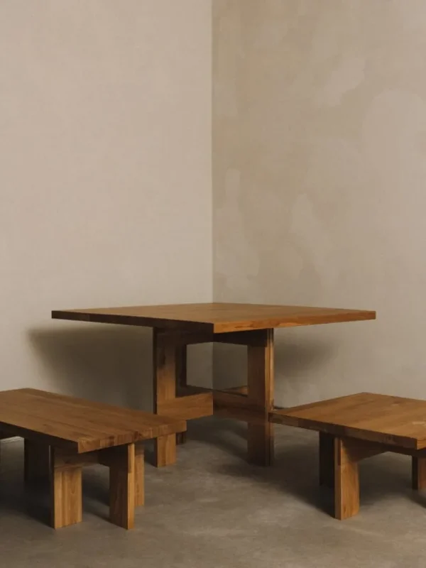 Muuto Tische-Frama Farmhouse Tisch, aufgebockt, 120 quadratisch, Eiche natur