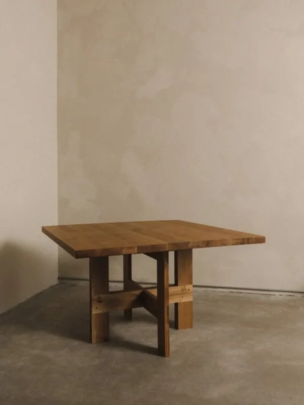 Muuto Tische-Frama Farmhouse Tisch, aufgebockt, 120 quadratisch, Eiche natur