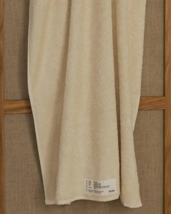 Frama Badezimmertextilien^Heavy Towel Badehandtuch, Gebrochenes Weiß