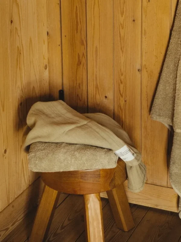 Frama Badezimmertextilien^Heavy Towel Badehandtuch, Salbeigrün