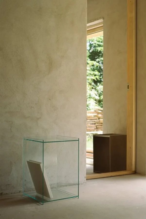 Artek Tische-Frama Rivet Box Tisch, Klarglas