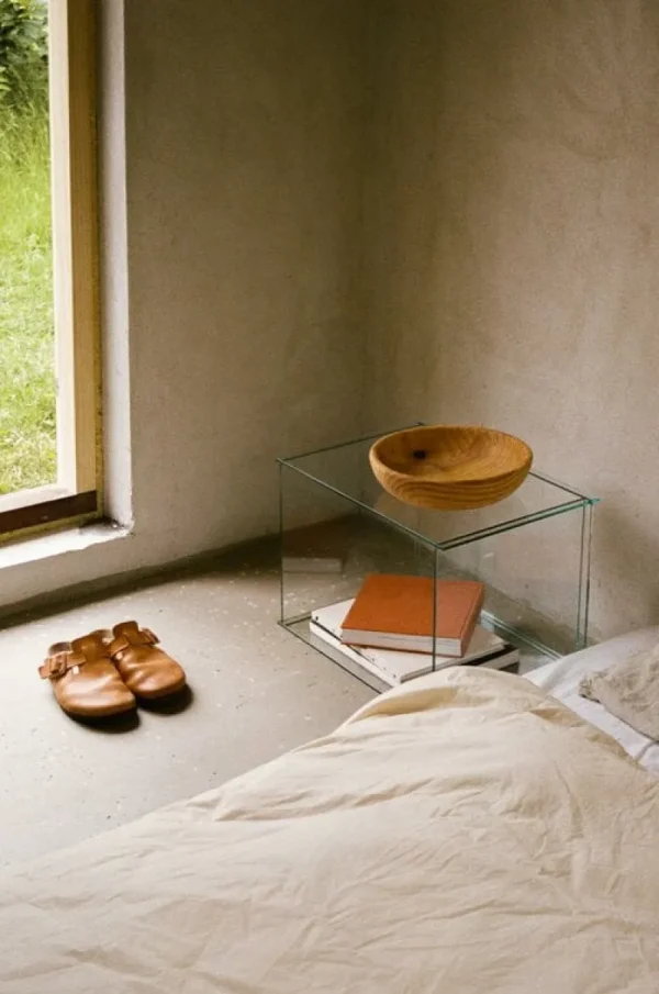 Artek Tische-Frama Rivet Box Tisch, Klarglas