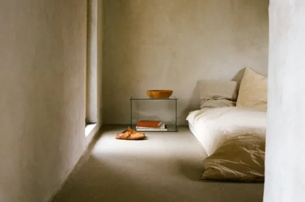 Artek Tische-Frama Rivet Box Tisch, Klarglas