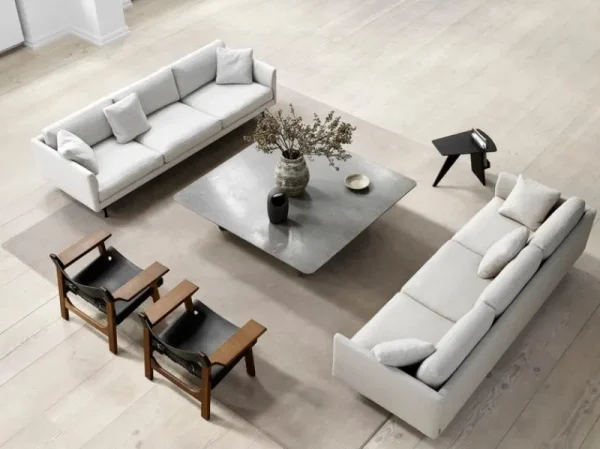 Tapio Anttila Collection Sofas Und Liegen-Fredericia Sofa Calmo 80, 3 Sitzer, Ruskin 10 – schwarzer Stahl