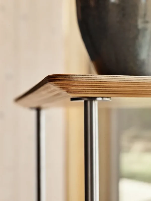 NORR11 Tische-Fritz Hansen AJ Servierwagen, Nussbaum