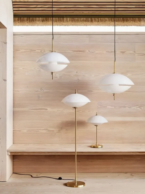 Catellani & Smith Stehleuchten-Fritz Hansen Clam Stehleuchte, Opal - Messing