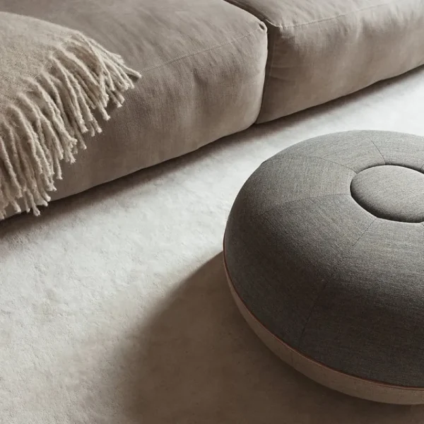 Fredericia Sitzgelegenheiten-Fritz Hansen CM Pouf, groß, grau