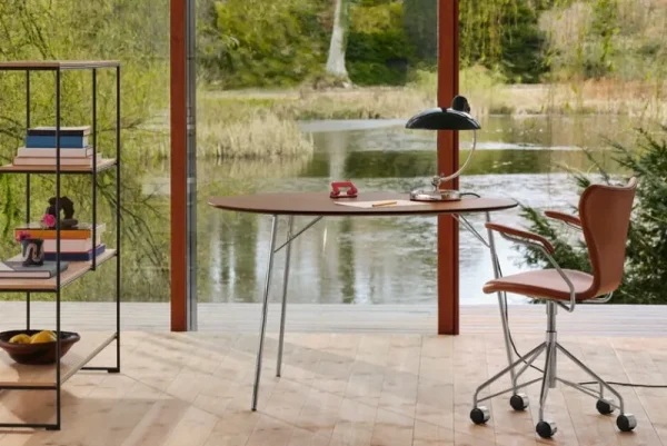 Woud Tische-Fritz Hansen Egg-Tisch, 115 x 84 cm, Chrom – Nussbaum