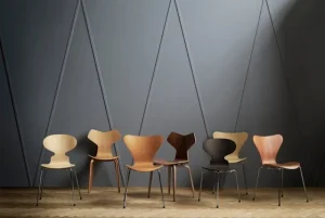 Fritz Hansen Sitzgelegenheiten-Grand Prix 4130 Stuhl, Walnuss