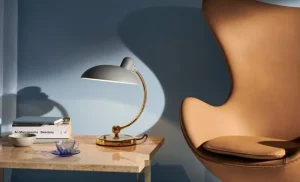 Fritz Hansen Schreibtischlampen | Tischlampen-Kaiser Idell 6631 T Luxus Tischleuchte, Hellgrau – Messing