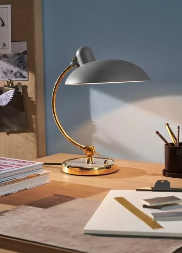 Fritz Hansen Schreibtischlampen | Tischlampen-Kaiser Idell 6631 T Luxus Tischleuchte, Hellgrau – Messing