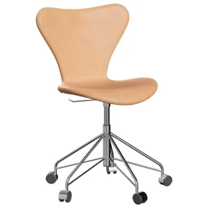 Fritz Hansen Bürostühle | Sitzgelegenheiten^Series 7 3117 Stuhl, Chrom - naturbelassenes Leder