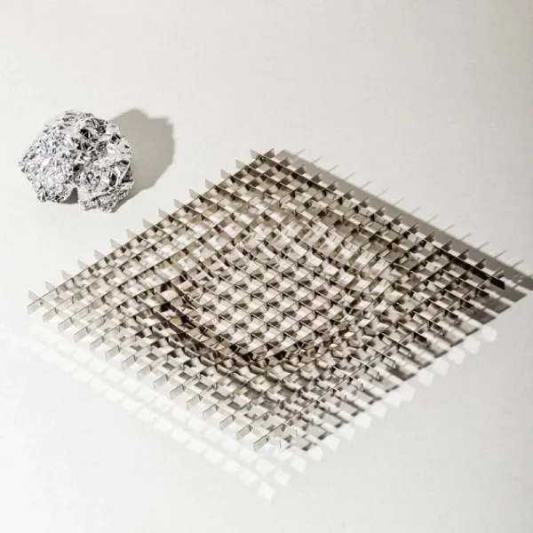 Fundamental Berlin Dekorationsgegenstände^Gravity Tablett, 20 x 20 cm, Edelstahl