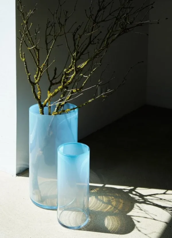 AYTM Vasen-Fundamental Berlin Rise Bodenvase, himmelblau