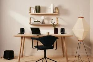 Genelec Unterhaltungselektronik^F One (B) Aktiv-Subwoofer, schwarz