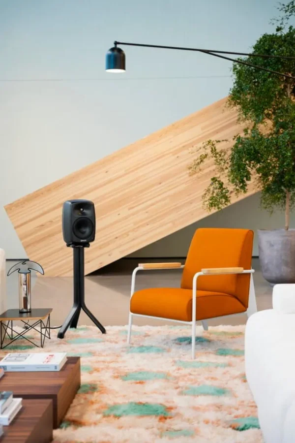 Genelec Unterhaltungselektronik^Triol Lautsprecherstativ, Schwarz