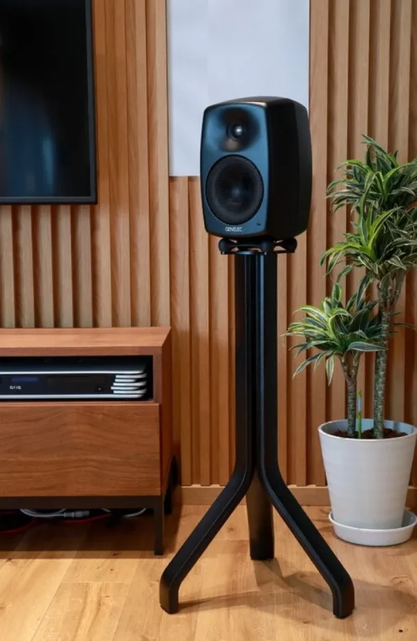 Genelec Unterhaltungselektronik^Triol Lautsprecherstativ, Schwarz