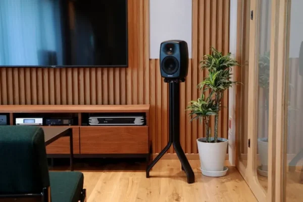 Genelec Unterhaltungselektronik^Triol Lautsprecherstativ, Schwarz