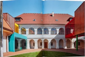 Gestalten Architektur^Building for Change - The Architecture of Creative Reuse
