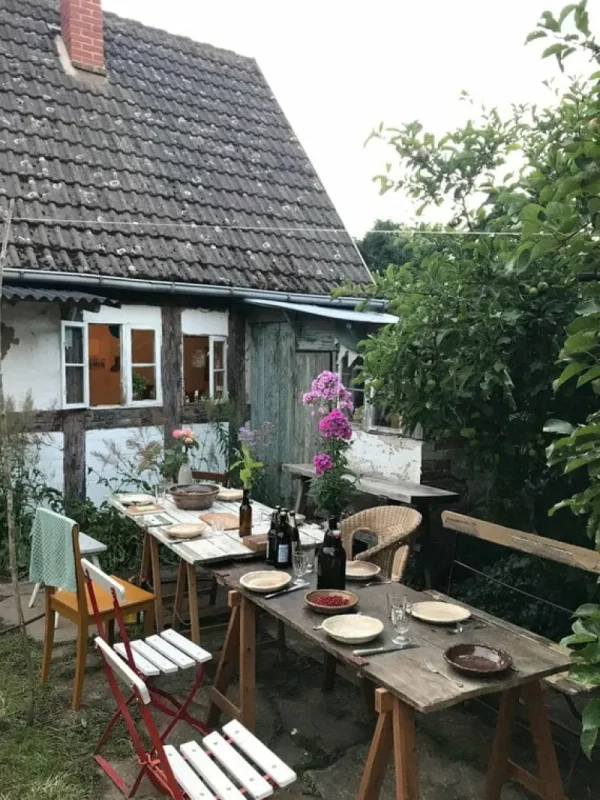 Gestalten Architektur^Country and Cozy: Countryside Homes and Rural Retreats