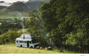 Gestalten Architektur^Stay Wild: Cabins, Rural Getaways and Sublime Solitude