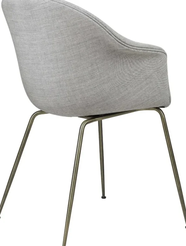 Normann Copenhagen Sitzgelegenheiten-GUBI Bat Sessel, Remix 123 - Gestell aus antikem Messing