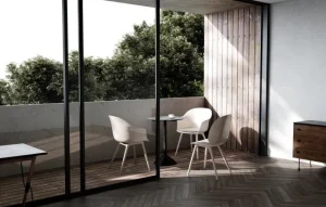 GUBI Terrassenmöbel | Sitzgelegenheiten^Beetle Outdoor Esstischstuhl, Alabasterweiß