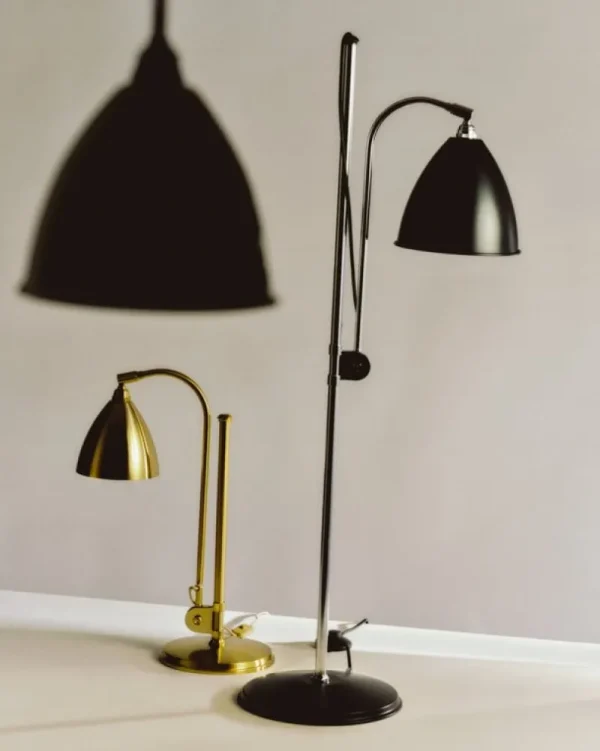 Louis Poulsen Tischlampen-GUBI Bestlite BL1 Tischleuchte, Messing
