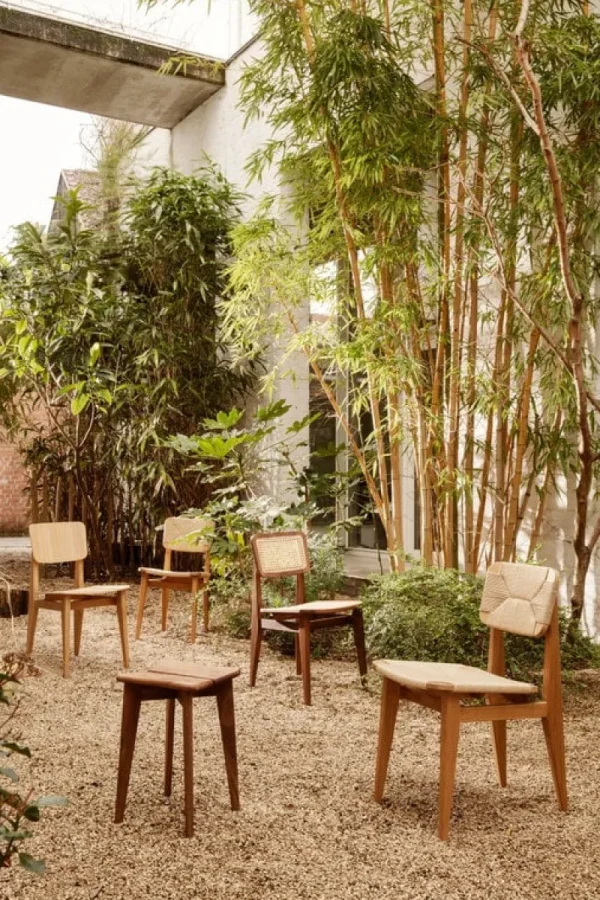 GUBI Terrassenmöbel | Sitzgelegenheiten^C-Chair Outdoor, Korbgeflecht, Teakholz