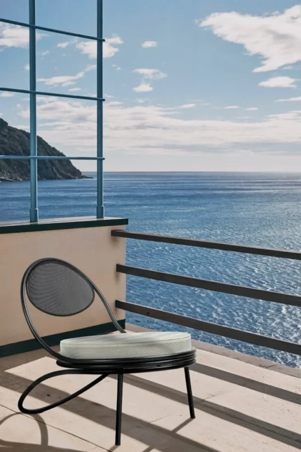 GUBI Terrassenmöbel | Sitzgelegenheiten^Copacabana Loungesessel, Schwarz - Limonta Lorkey 41