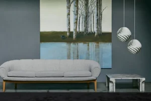 New Works Tische-GUBI Doric Couchtisch, 80 x 80 cm, lichtgrauer Kalkstein