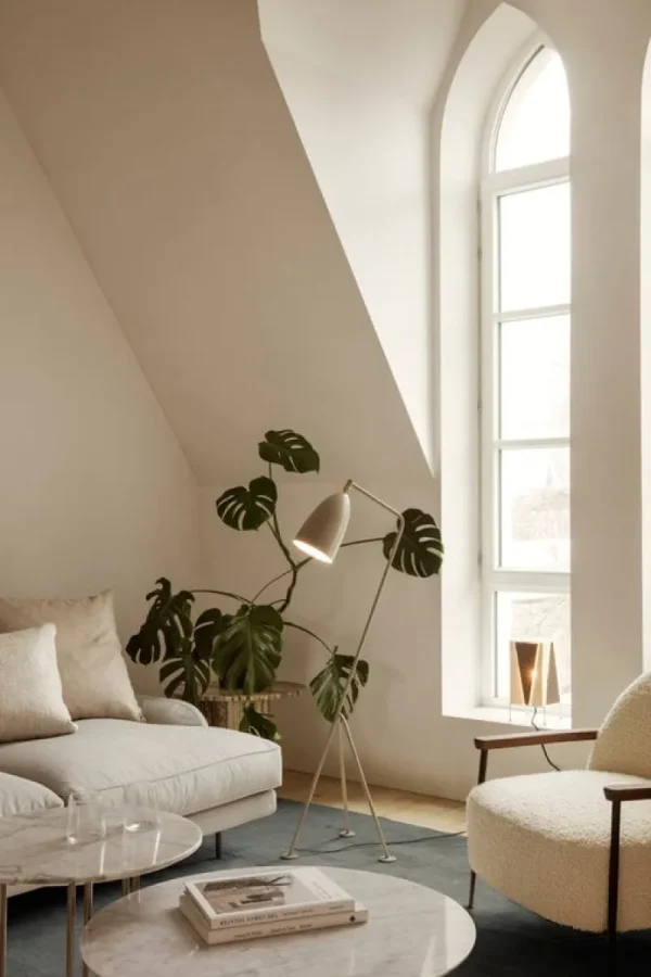 Hem Sofas Und Liegen-GUBI Flaneur Sofa, 3-Sitzer, Antikmessing - Indianskop 15