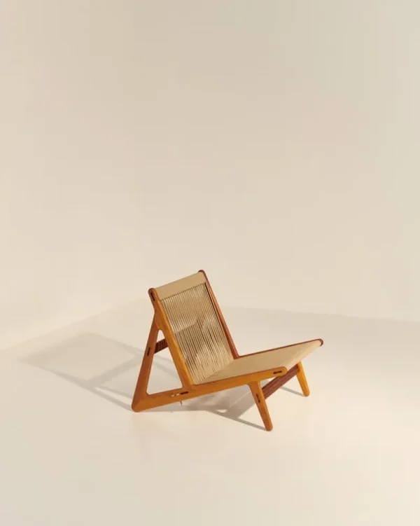 GUBI Terrassenmöbel | Sitzgelegenheiten^MR01 Initial Outdoor-Loungesessel, Iroko geölt