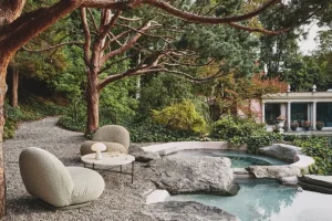 GUBI Terrassenmöbel^Pacha Outdoor Loungesessel, Schwenkfuß, Chevron FR 008