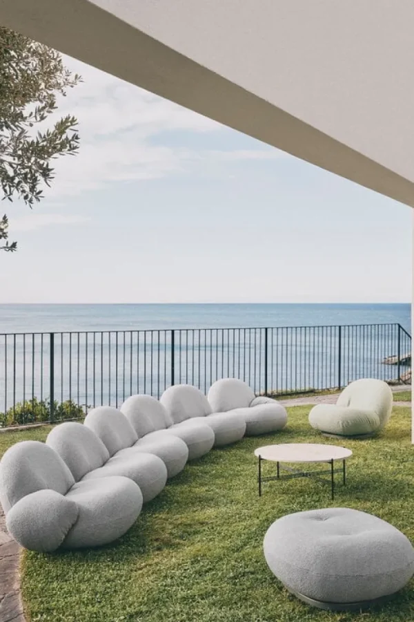 GUBI Terrassenmöbel^Pacha Outdoor Loungesessel, Schwenkfuß, Chevron FR 008