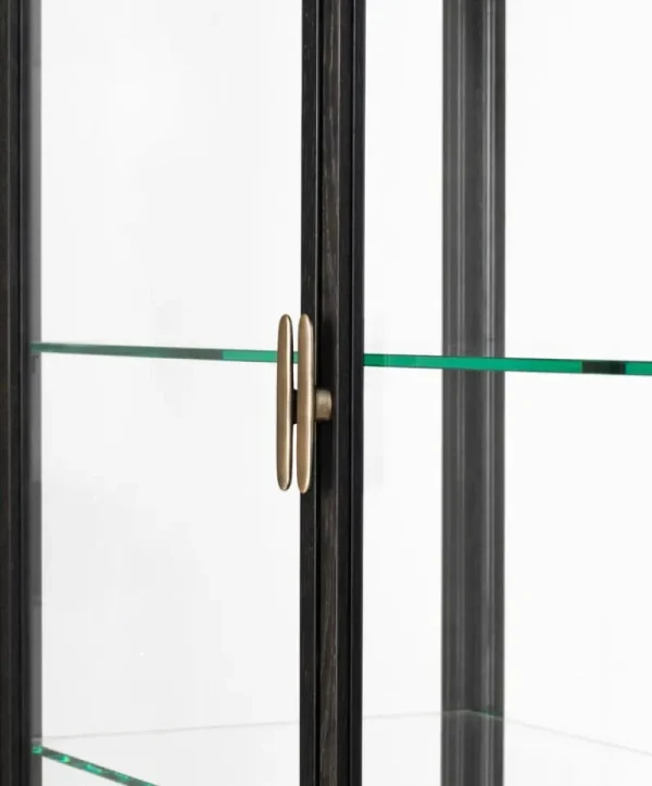 GUBI Aufbewahrungsmöbel-Private Vitrine, Eiche schwarz/braun gebeizt