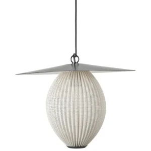 GUBI Außenbeleuchtung | Außenleuchten^Satellite Outdoor Pendelleuchte, 22 cm, Schwarz - Cremeweiß