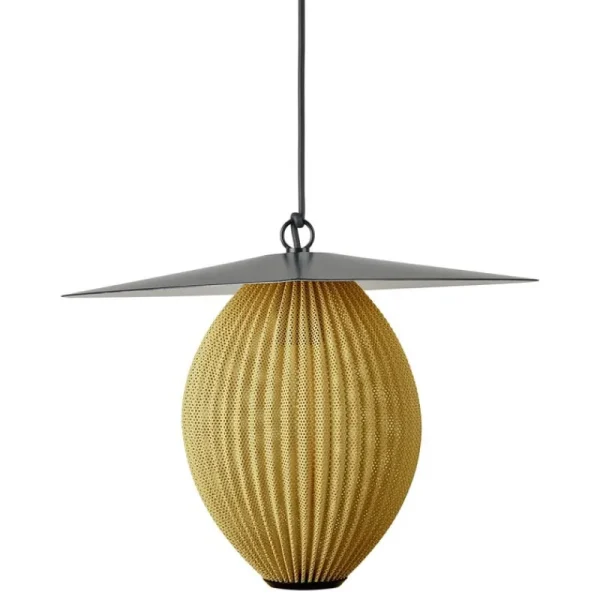 GUBI Außenbeleuchtung | Außenleuchten^Satellite Outdoor Pendelleuchte, 22 cm, Schwarz - Senfgold