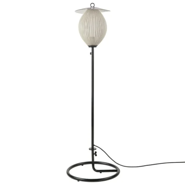 GUBI Außenbeleuchtung | Außenleuchten^Satellite Outdoor Stehleuchte, Schwarz - Cremeweiß