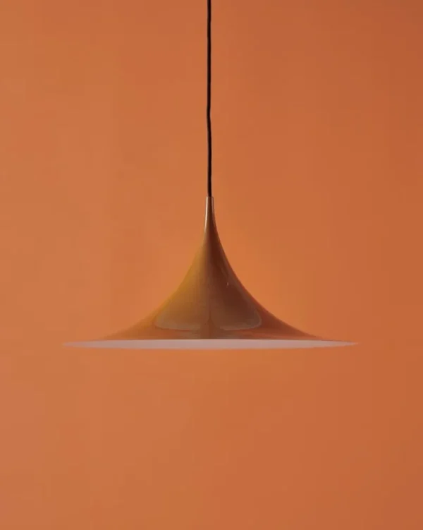 Northern Deckenleuchten-GUBI Semi Pendelleuchte, 47 cm, Roasted Pumpkin, Glanzfinish