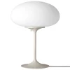 New Works Tischlampen-GUBI Stemlite Tischleuchte, 42 cm, dimmbar, Kieselgrau