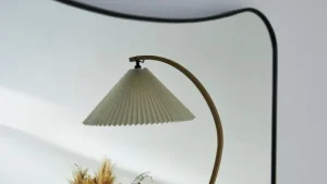 Louis Poulsen Stehleuchten-GUBI Timberline Stehlampe, Eiche - Birke - weißes Canvas