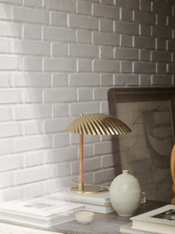 Flos Tischlampen-GUBI Tischleuchte Tynell 5321, Messing - Rattan