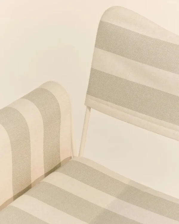 GUBI Terrassenmöbel | Sitzgelegenheiten^Tropique Stuhl, klassisches Weiß - Leslie Stripe 20