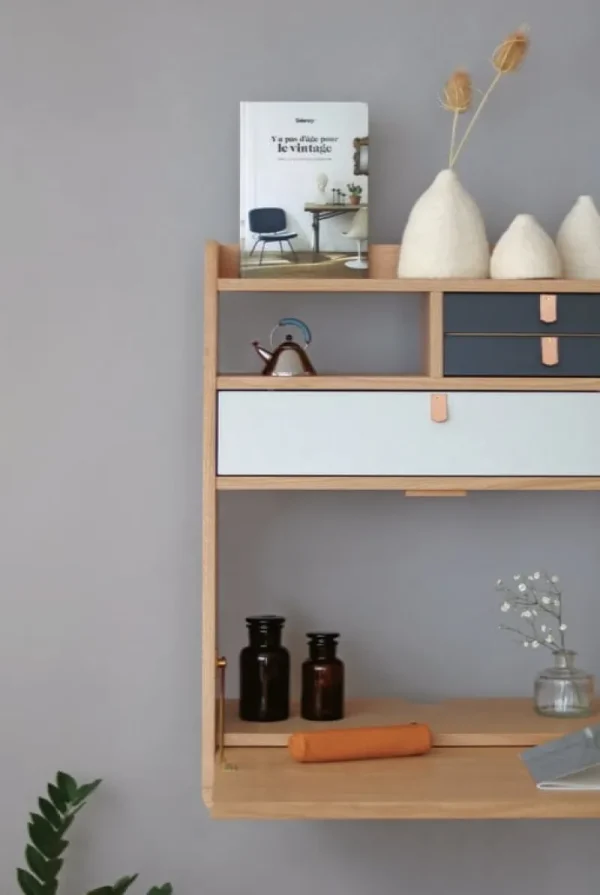Hartu00f4 Schreibtische Und Raumtrenner | Regale^Hartô Gaston Wandtisch, 60 cm, Nussbaum - Messing - Petrolblau